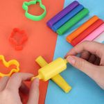 Dough-It Plasticine 8 Cols With Roller