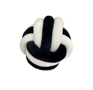 Compact Cuddle Ball Black/White