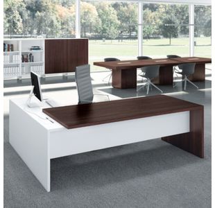 Quadrifoglio Desk With Structural Return