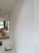 Hal muur geschilderd 1e keer